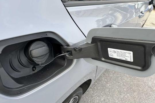 Volkswagen Golf Photo modix-411eb4f4034873c102a2f92c1a5b4ac44f12062d.jpg