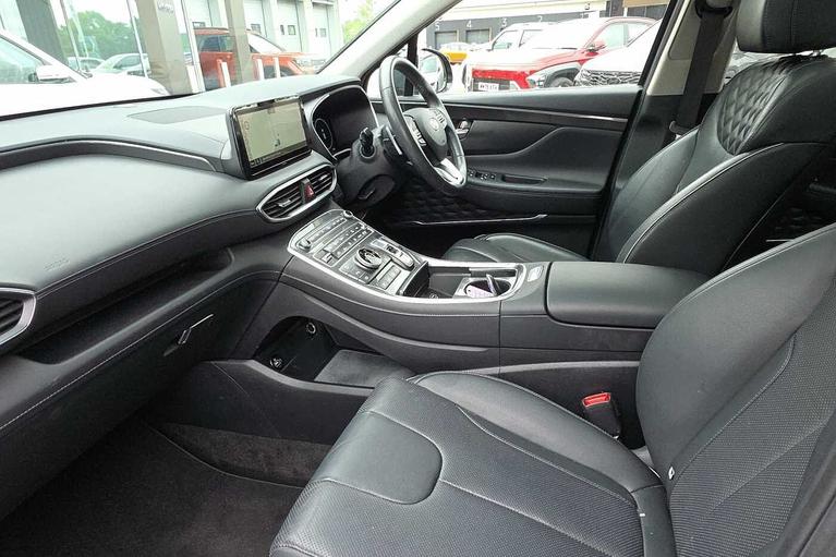 Used Hyundai SANTA FE CF22UZH 2