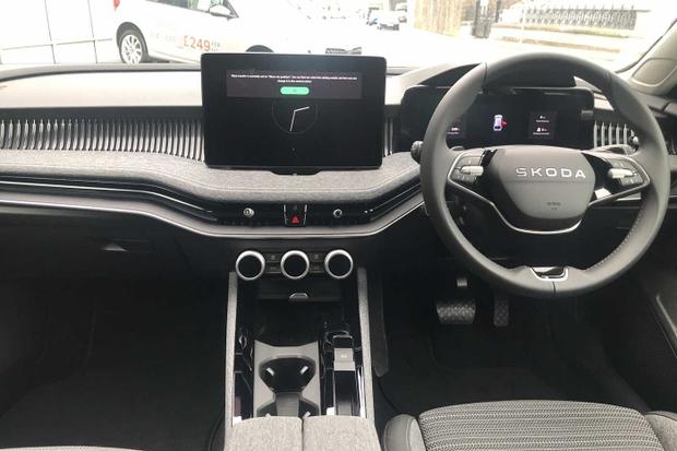 Used Skoda Superb CV25XYF 10