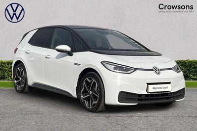 Used 2023 Volkswagen ID.3 150kW Family Pro Performance 58kWh 5dr Auto. Andoya Alloys.  Reversing Camera. at Crowsons of Spalding