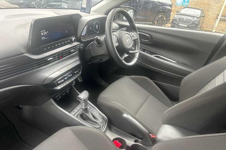 Used Hyundai BAYON WM75YDX 2