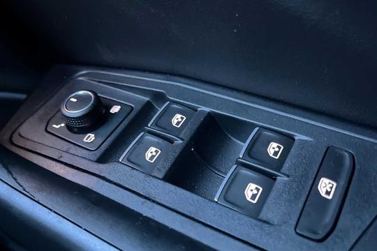 Volkswagen T-roc Photo modix-43e91882d18a5af52b3a622f7989ecd2ceeae347.jpg