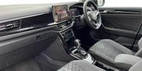 Volkswagen T-ROC Photo 1