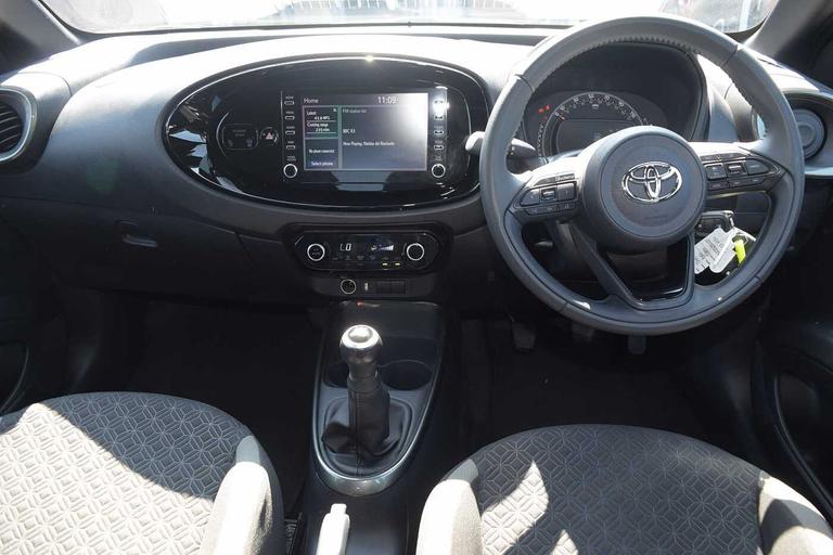 Used Toyota Aygo X GY23KBU 18