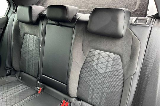 Volkswagen Golf Photo modix-45e75b403a5b98be93fe680ef07b1ce9a218a98c.jpg