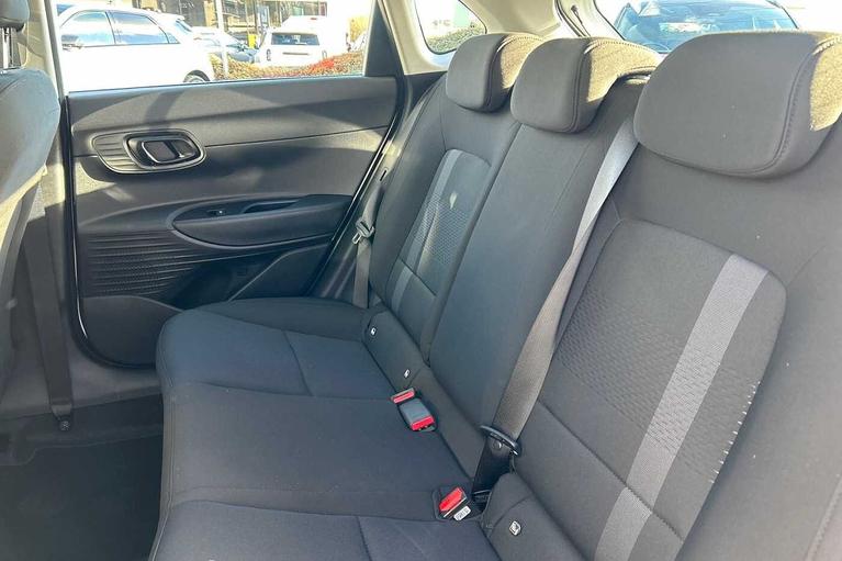 Used Hyundai i20 WR75UNV 8