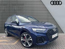 Used 2023 Audi Q5 Edition 1 45 TFSI quattro 265 PS S tronic Navarra blue, metallic