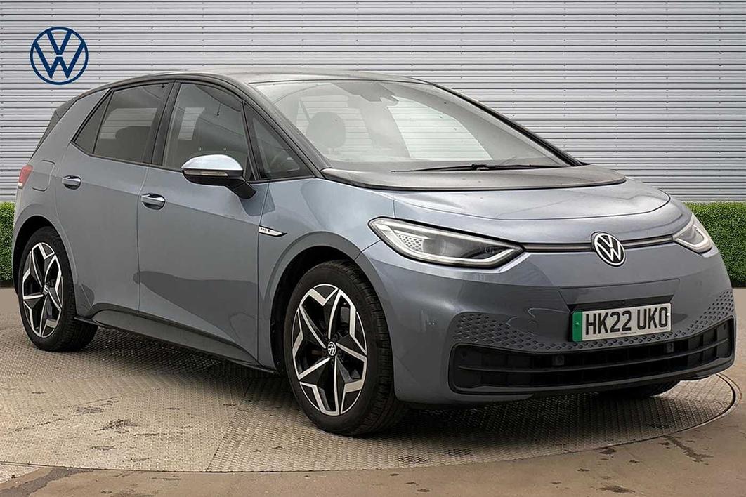 Volkswagen ID.3 150kW Tour Pro S 77kWh 5dr Auto **HEAT PUMP**