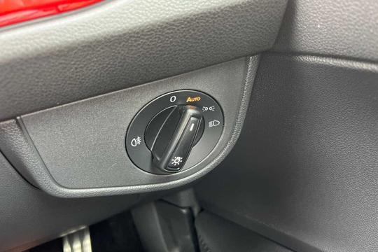 Volkswagen Polo Photo modix-4adc42db92c1a030137b22ef447ac51df806f08d.jpg