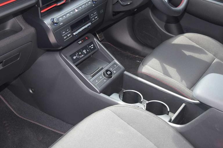 Used Hyundai KONA GU26XHL 14