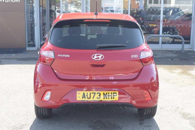 Used Hyundai i10 AU73WHP 9