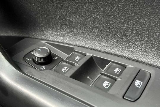 Volkswagen Polo Photo modix-504414c53f8d18b1289460b8ee0e9f3b2a15f8f6.jpg