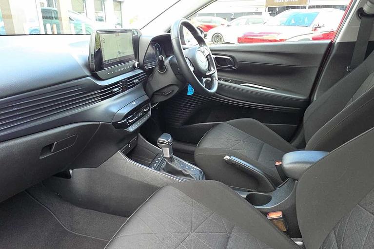 Used Hyundai BAYON LS22ZYV 2
