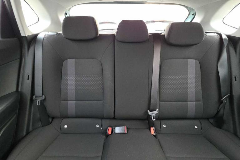 Used Hyundai i20 WO25TGX 8