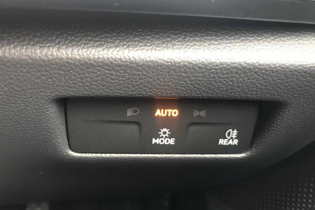 Used Skoda Superb CV25XYF 18