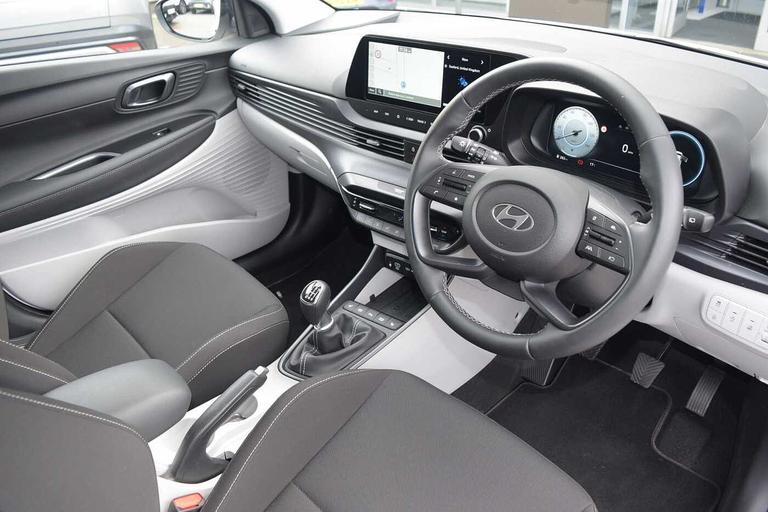 Used Hyundai i20 GV75AUH 16