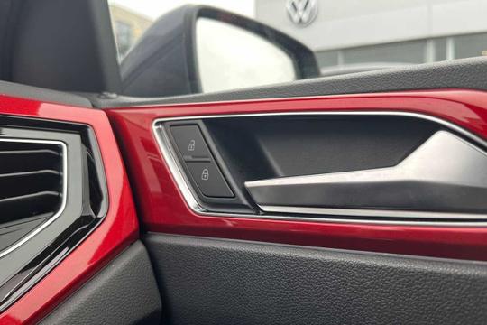 Volkswagen Polo Photo modix-534769dd96217333bdefc08b5a735608d9ee82bc.jpg