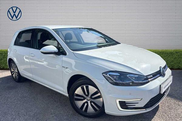 Used 2019 Volkswagen Golf E-Golf 99kW e-35kWh 5dr Auto Pure white at Martins Group