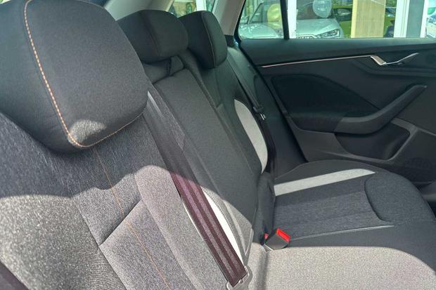 Used Skoda Kamiq CV26LJC 11