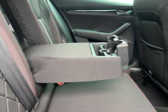 Skoda Octavia Photo modix-53e3e5977dd657a4784b6331d1167993b636b32b.jpg