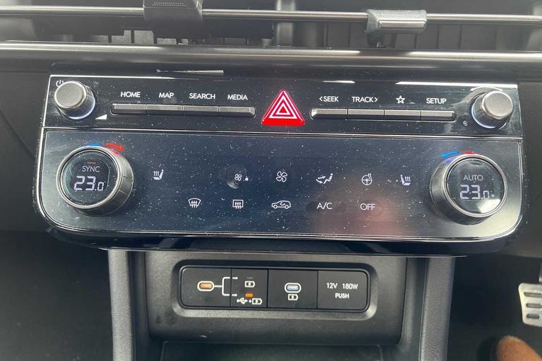 Used Hyundai TUCSON WR74OSW 17