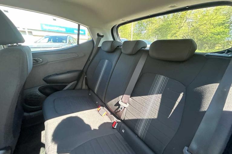 Used Hyundai i10 EA25YCP 8