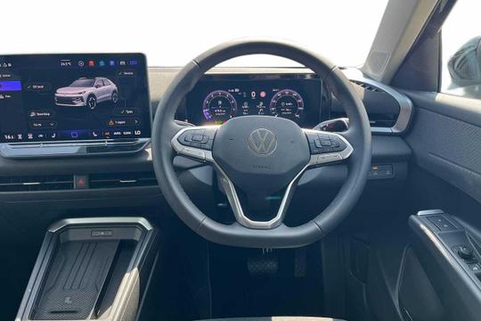 Volkswagen T-roc Photo modix-55624ec3ed4bf1bb4662c1ea4bf5bb8d03a58037.jpg