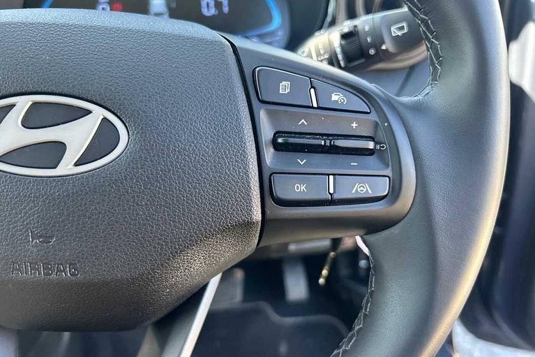 Used Hyundai i10 EA25YCP 11