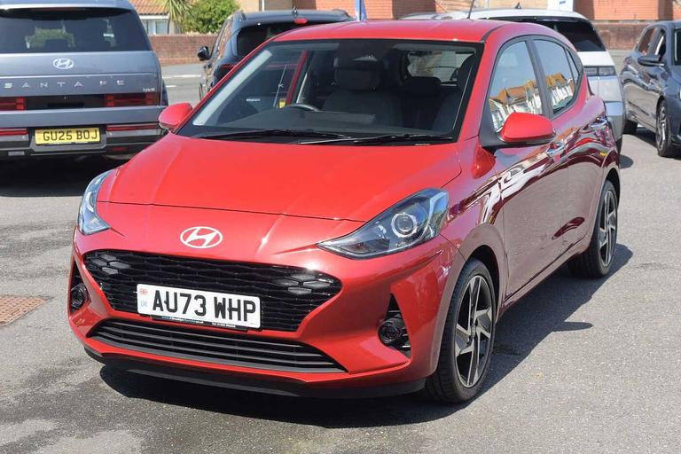 Used Hyundai i10 AU73WHP 3