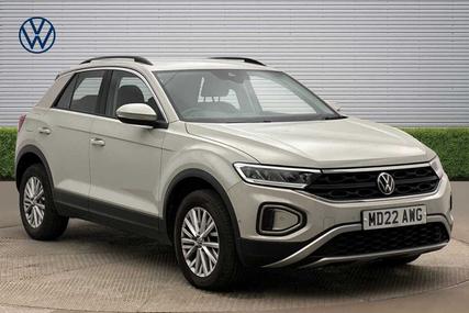Used 2022 Volkswagen T-roc 1.5 TSI Life 5dr DSG at Martins Group