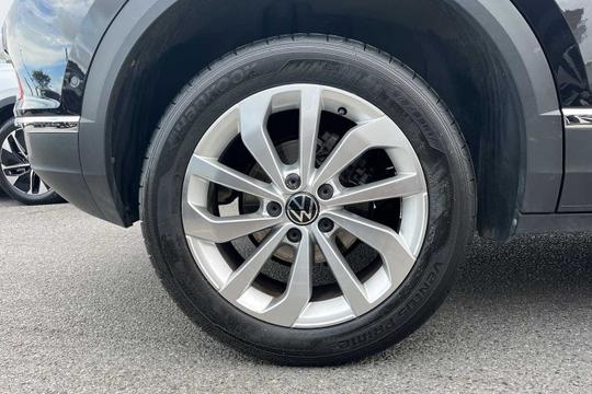 Volkswagen T-roc Photo modix-58658035cfbd301cd2f83e9c2e1a1fc8065a881e.jpg