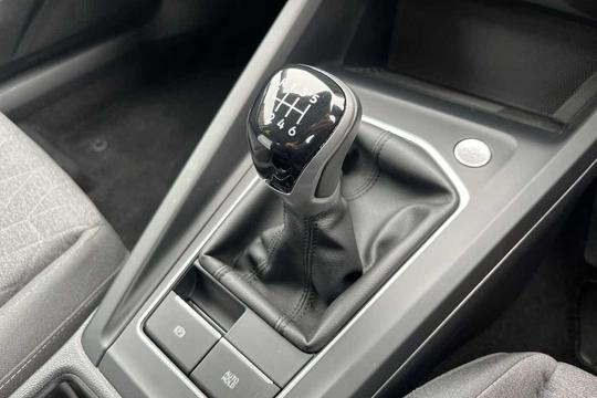 Volkswagen Golf Photo modix-58fba5419c4d1a21054ffe66363b8f7748f60f6e.jpg