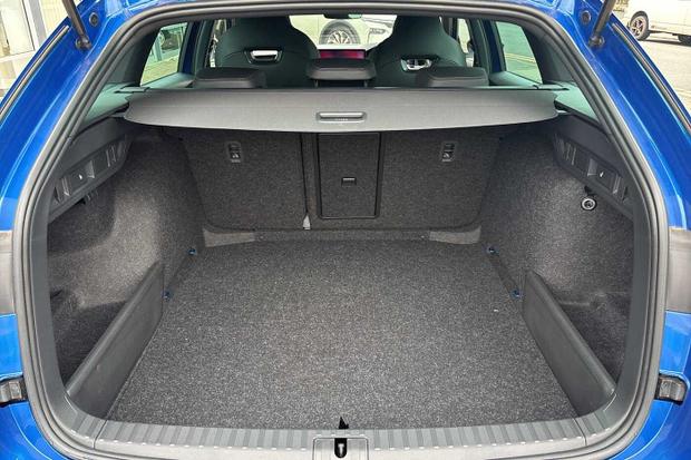 Used Skoda Octavia CV75LPL 9