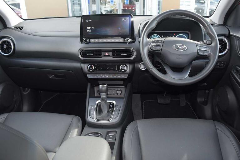 Used Hyundai KONA VE22XJO 18