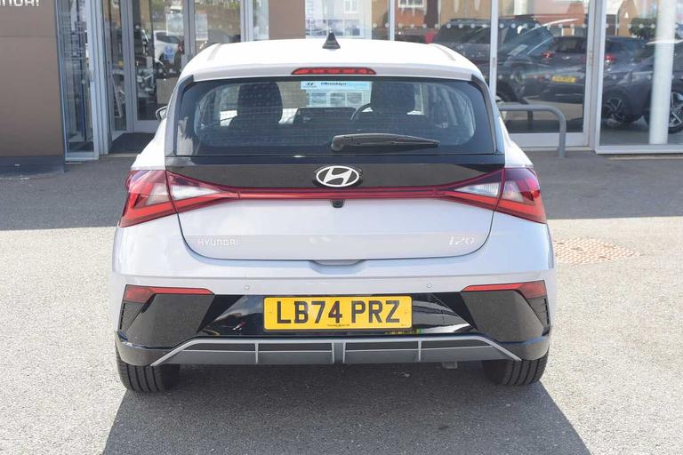 Used Hyundai i20 LB74PRZ 8