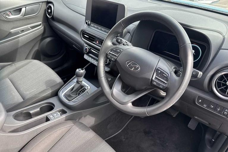Used Hyundai KONA WM72OOV 6