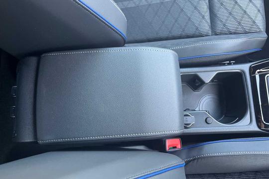 Volkswagen Golf Photo modix-5b2c1bb4575c43a4a9770105a9fa5eca93707ac2.jpg