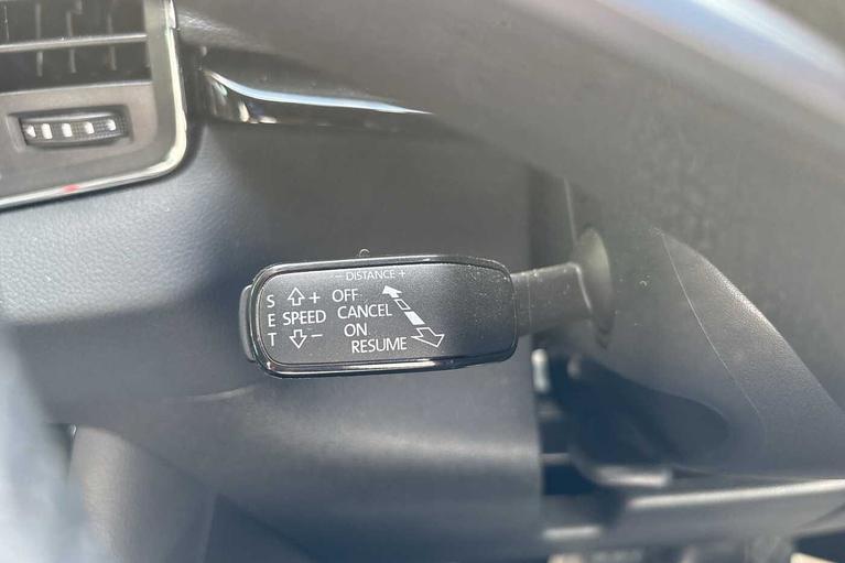 Used Skoda Karoq EN75HSY 17
