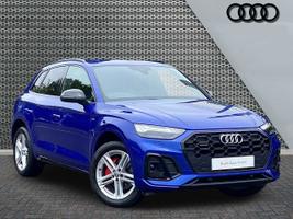 Used 2022 Audi Q5 Edition 1 40 TDI quattro 204 PS S tronic Ultra Blue Metallic