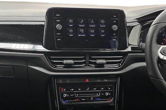 Volkswagen T-roc Photo modix-5dbe20809b06143664b95b22e384e2238f88092b.jpg