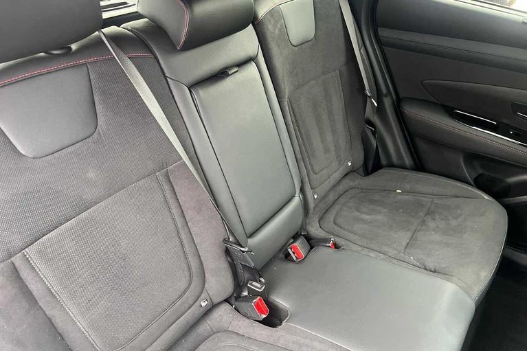 Used Hyundai TUCSON WR74OSW 8