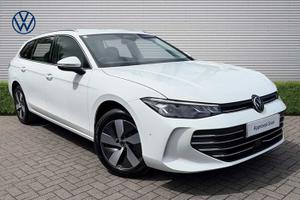 Used 2026 Volkswagen Passat 1.5 eTSI Life 5dr DSG Pure White