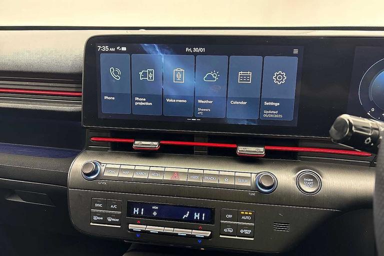Used Hyundai KONA EF25LNZ 5
