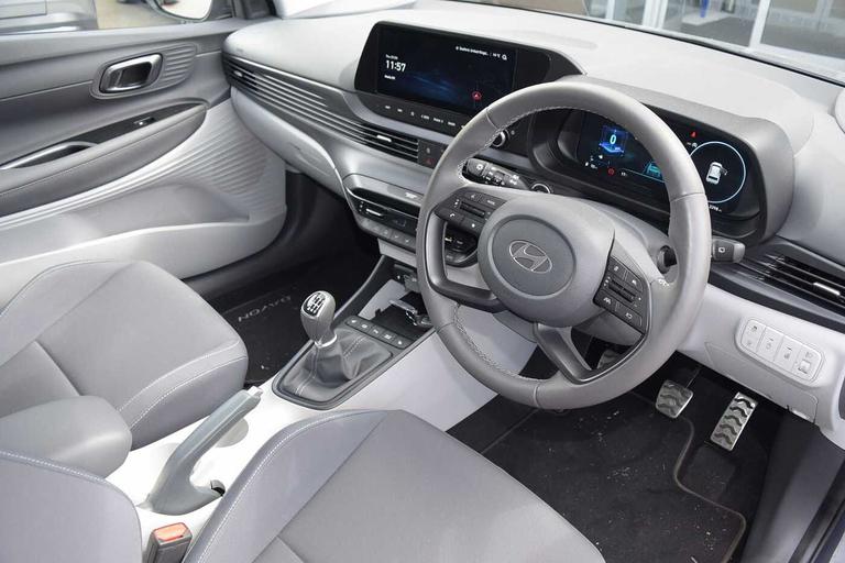Used Hyundai BAYON GU75VZB 16