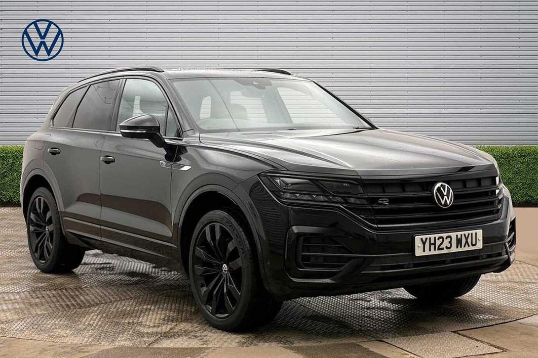 Volkswagen Touareg 3.0 V6 TDI 4Motion Black Edition 5dr Tip Auto **AIR SUSPENSION*IQ MATRIX LIGHTS*