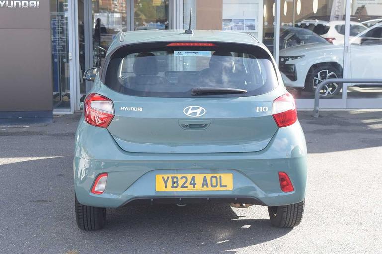 Used Hyundai i10 YB24AOL 9