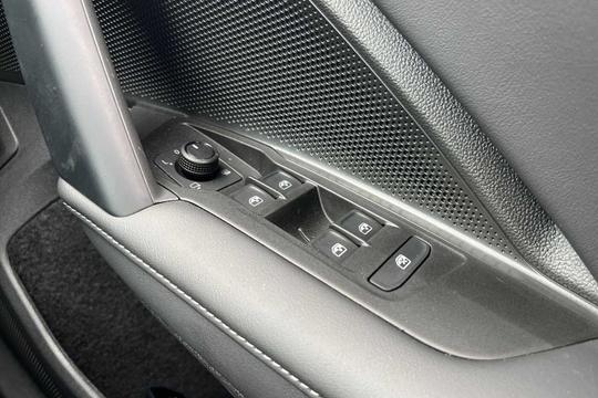 Volkswagen Tiguan Photo modix-61e83426a598b3f8bb15f64dcb1cac8cdca9b3ee.jpg