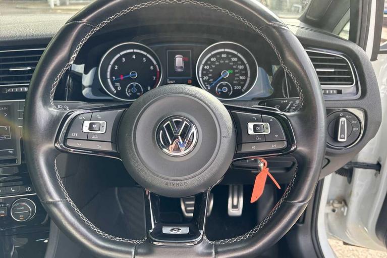 Used Volkswagen Golf DA66WMW 14