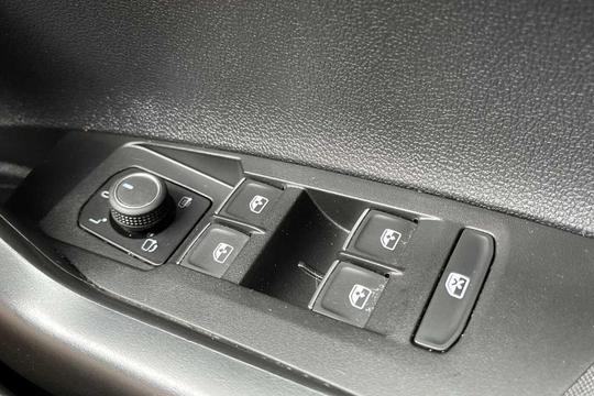 Volkswagen Polo Photo modix-62c493959b46a23faf03c71cfaac583584d60952.jpg