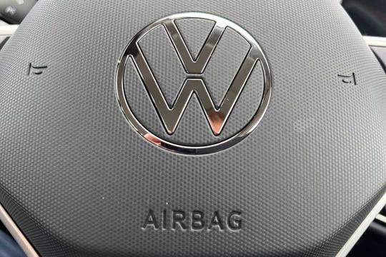 Volkswagen Golf Photo modix-62d4b4d146a458e7d5ed62368f0c0ffe17e1e812.jpg